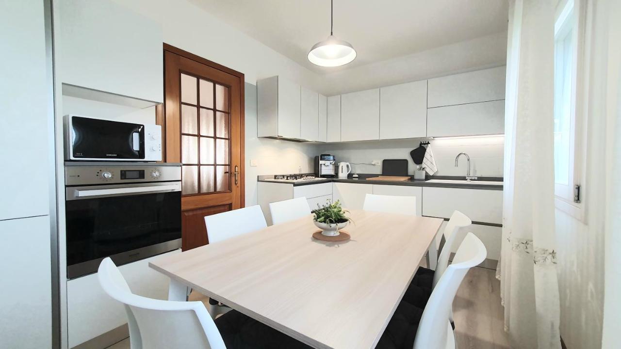 Niko Casa - 3 Bedroom Townhouse Ceggia Esterno foto